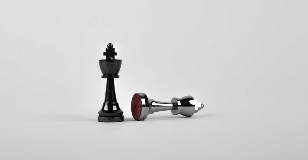 queen wins obedience